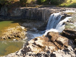 Водопад Харуру на реке Вайтанги