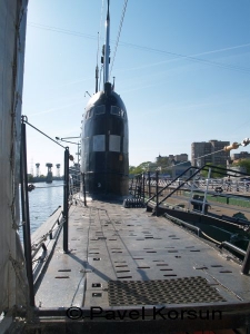 Верхняя палуба и рубка подводной лодки Б-413