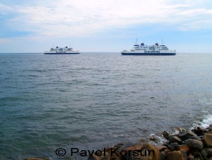 Встречающиеся паромы "Scandlines" на море