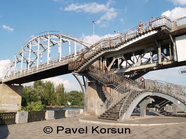 Днепропетровск - Мост влюбленных на Монастырский остров