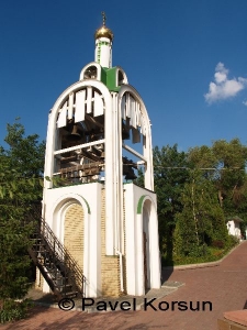 Днепропетровск - Колокольня храма на Монастырском острове