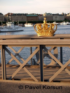 Королевская корона на мосту ведущему на Шеппсхольмен (Остров кораблей)