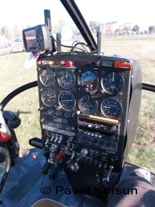 Киев - Вертолет - Приборная панель вертолета Schweizer 300c